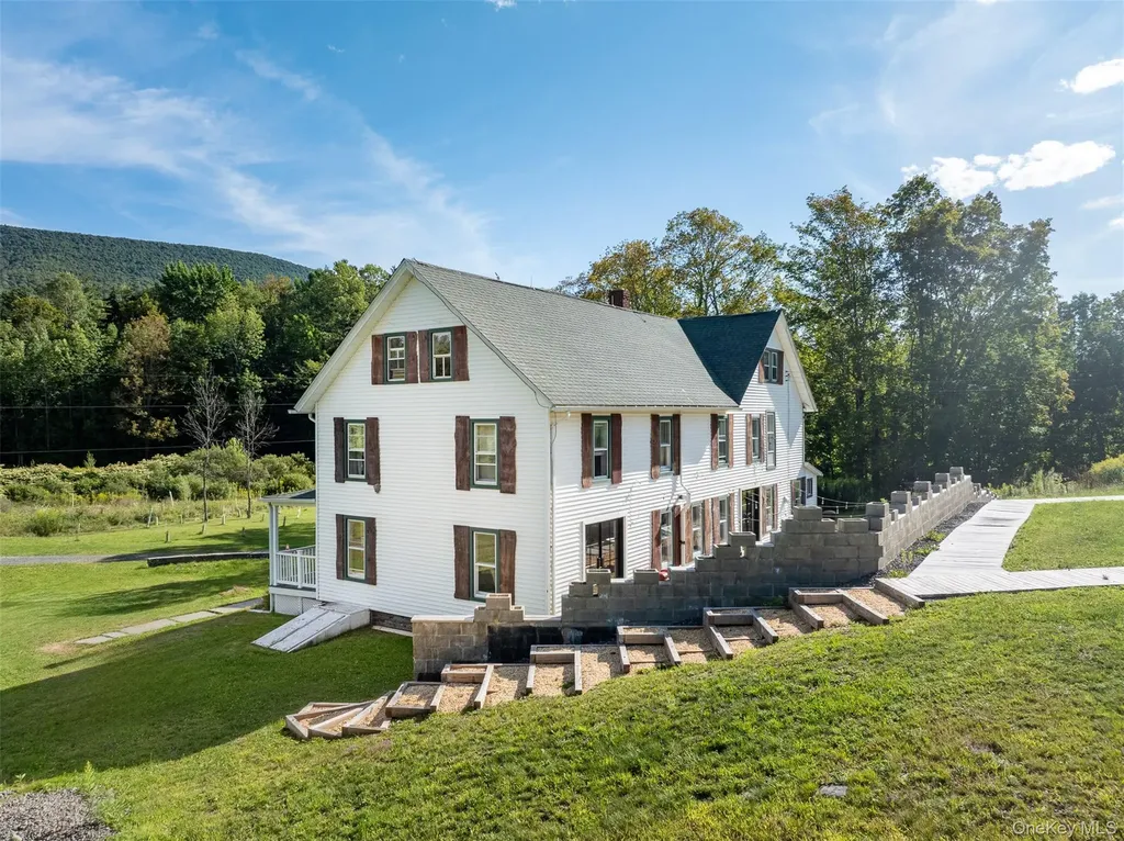 3 Leon Macglashan Road Windham NY 12496
