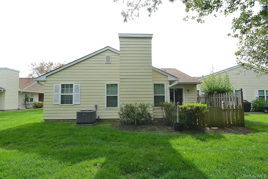 190 Theodore Drive Coram NY 11727