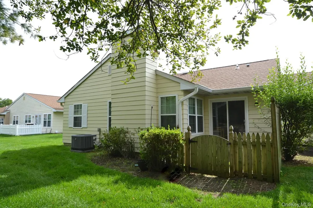190 Theodore Drive Coram NY 11727