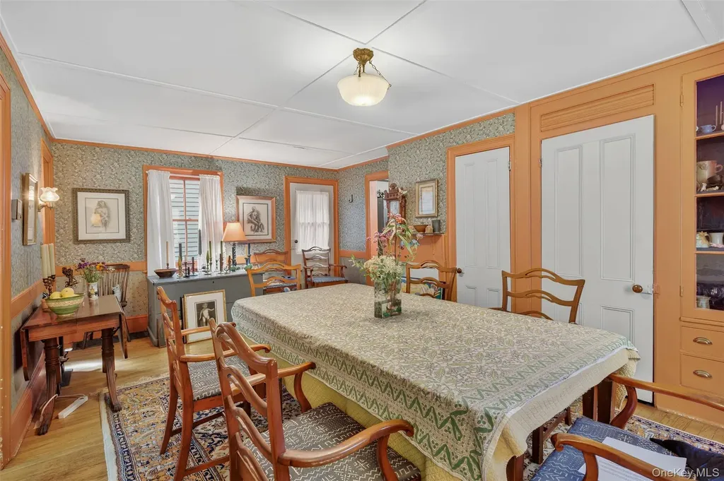 32 Carroll Street Poughkeepsie NY 12601