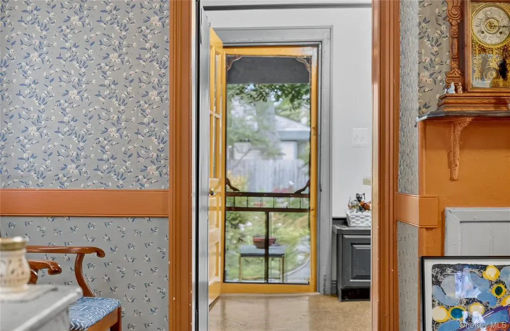 32 Carroll Street Poughkeepsie NY 12601