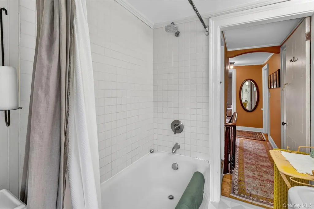 32 Carroll Street Poughkeepsie NY 12601