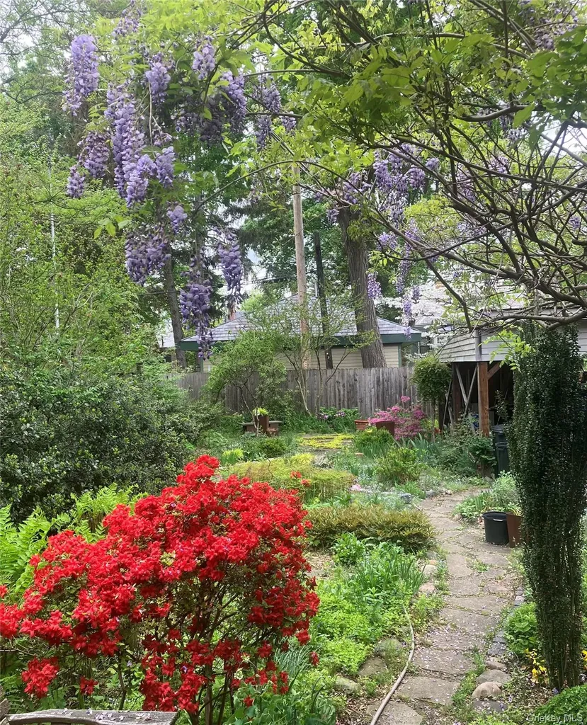 32 Carroll Street Poughkeepsie NY 12601