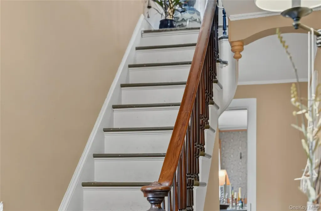 32 Carroll Street Poughkeepsie NY 12601