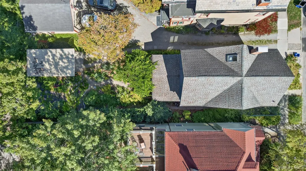 32 Carroll Street Poughkeepsie NY 12601
