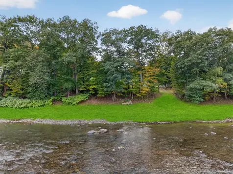 1657 River Road Other PA 18415