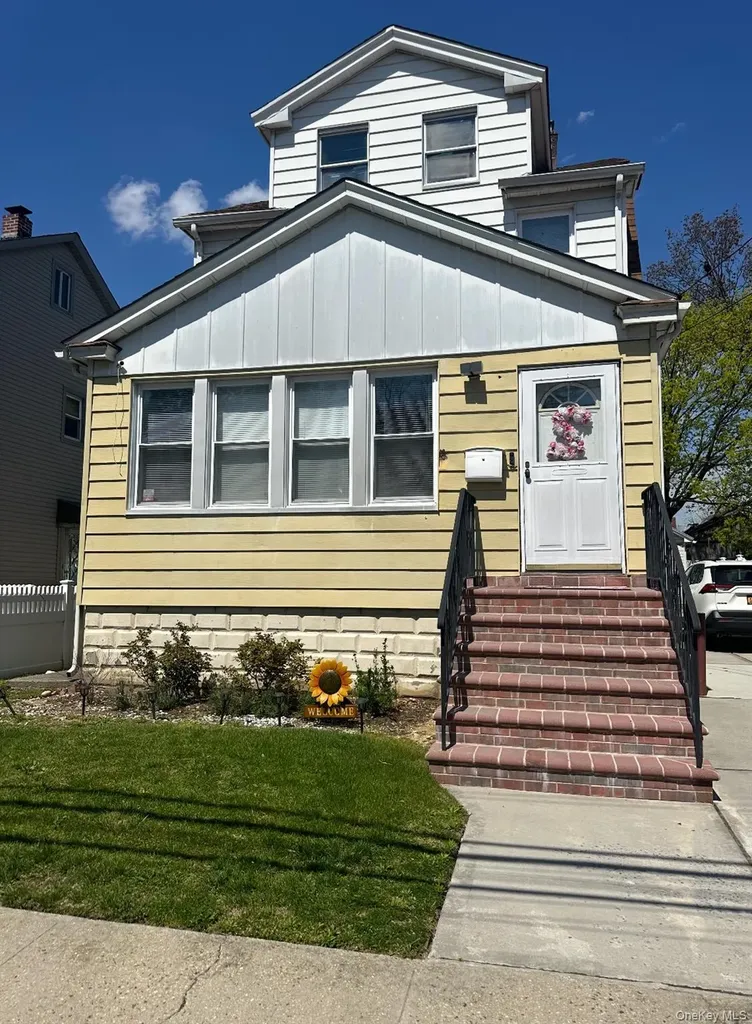 5 Sapir Street Valley Stream NY 11580