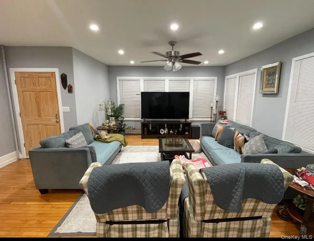 5 Sapir Street Valley Stream NY 11580