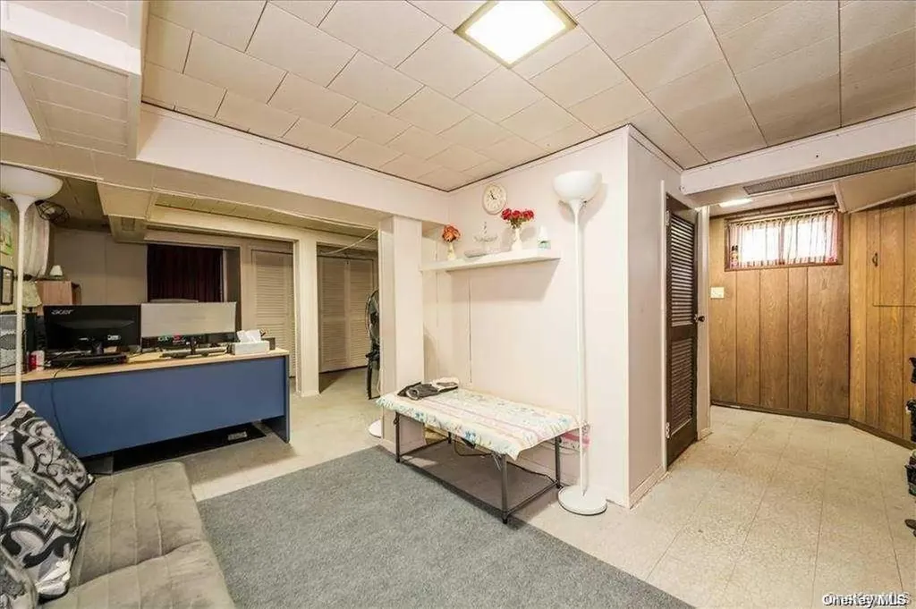 5 Sapir Street Valley Stream NY 11580