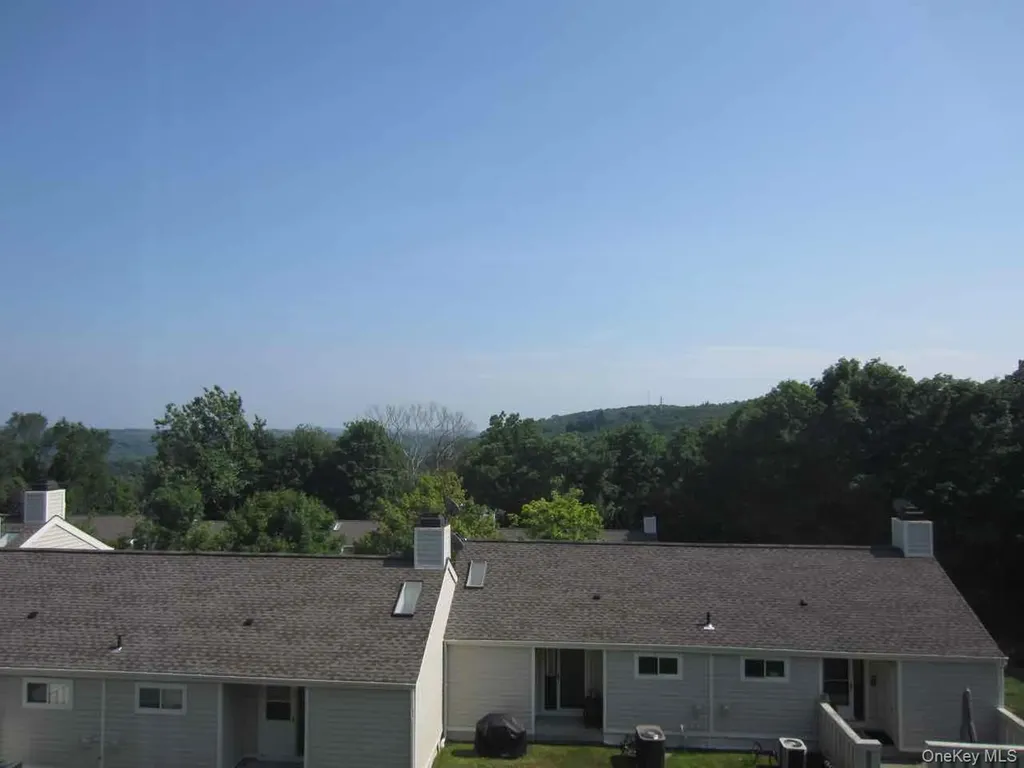 1008 Eagles Ridge Road Brewster NY 10509