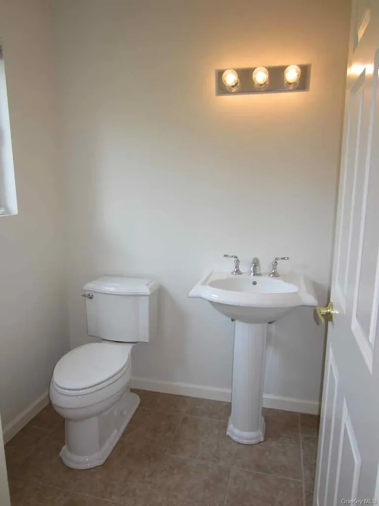 1008 Eagles Ridge Road Brewster NY 10509