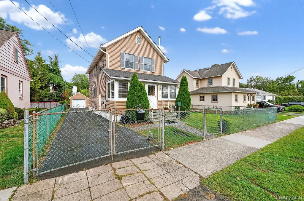 24 Rockland Terrace Suffern NY 10901