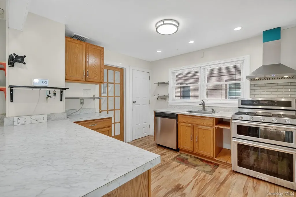 24 Rockland Terrace Suffern NY 10901