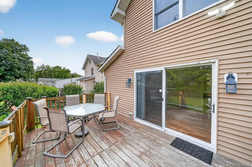 24 Rockland Terrace Suffern NY 10901