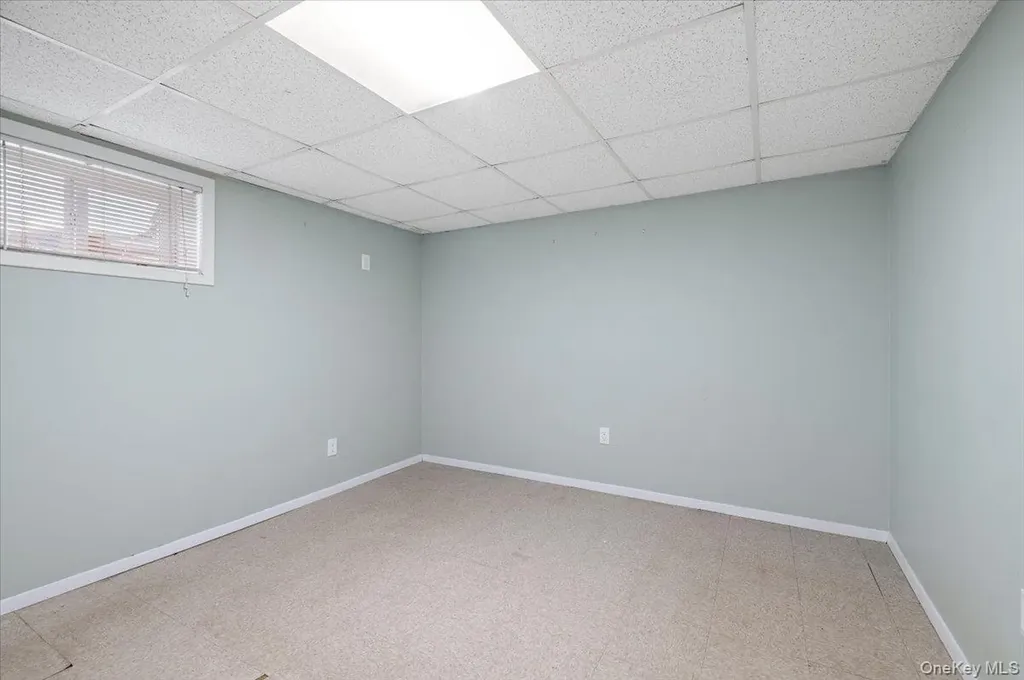 186 11th Street Bethpage NY 11714