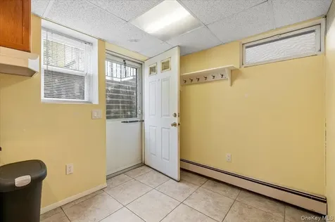 186 11th Street Bethpage NY 11714