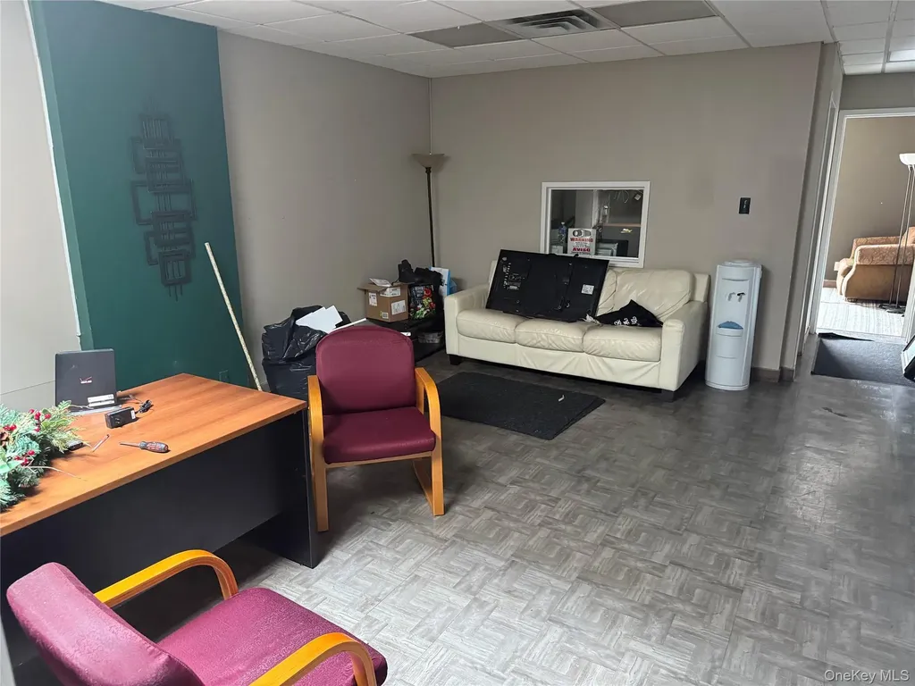 2024 Williamsbridge Road Bronx NY 10461