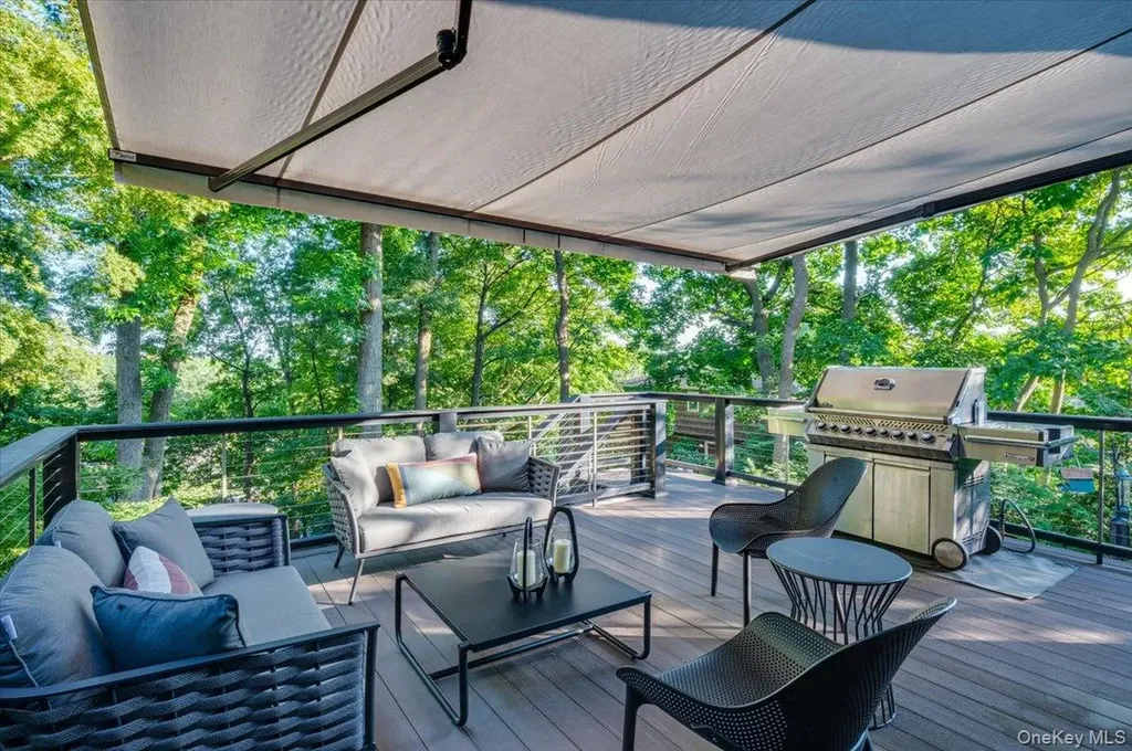 18 S Ridge Road Larchmont NY 10538