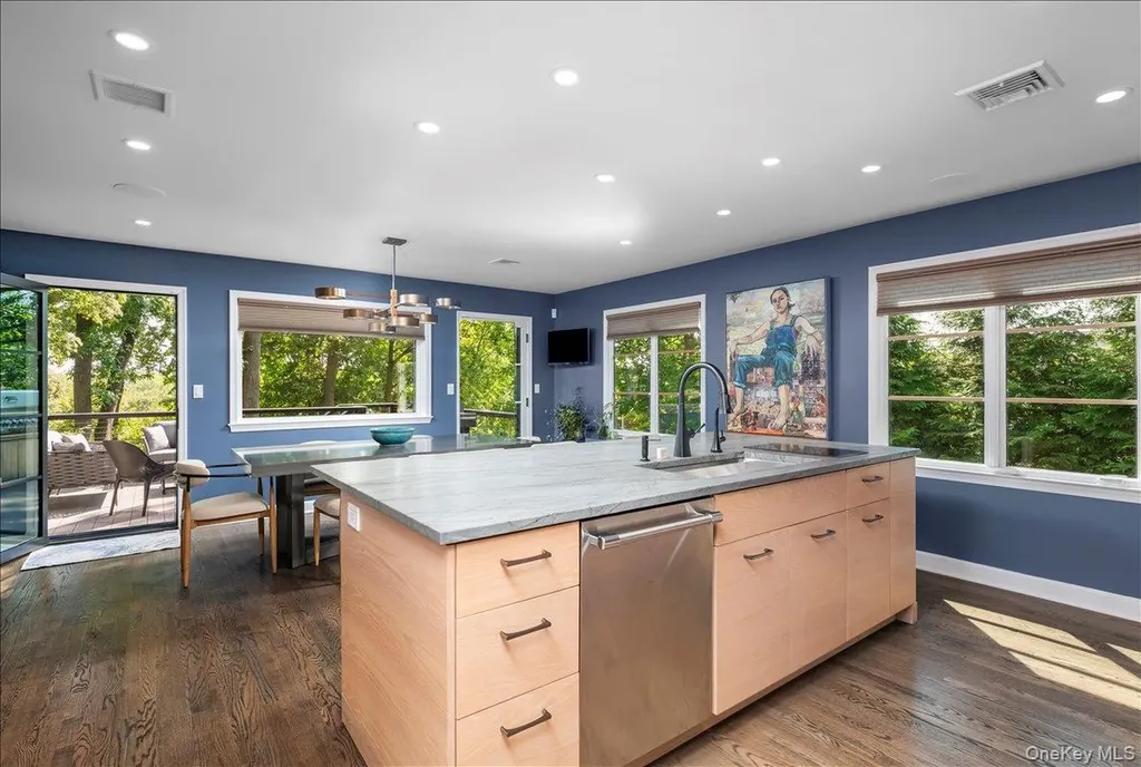 18 S Ridge Road Larchmont NY 10538