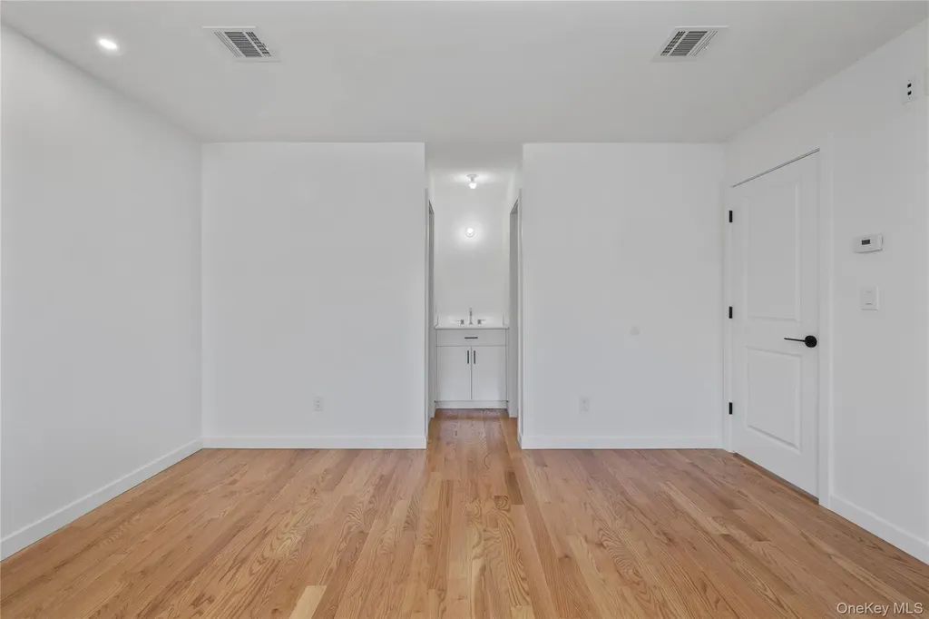 236 Old Nyack Turnpike Spring Valley NY 10977