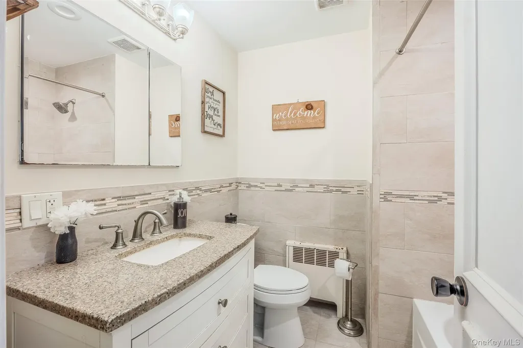 114 Spruce Avenue Bethpage NY 11714