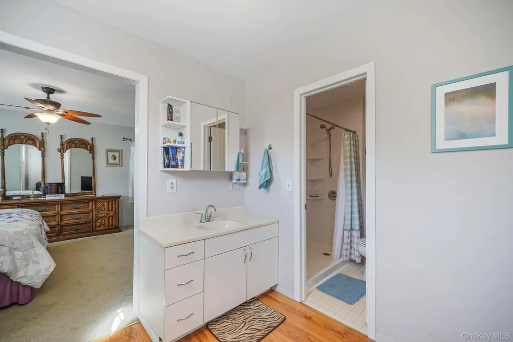 11 Patrick Lane Ridge NY 11961
