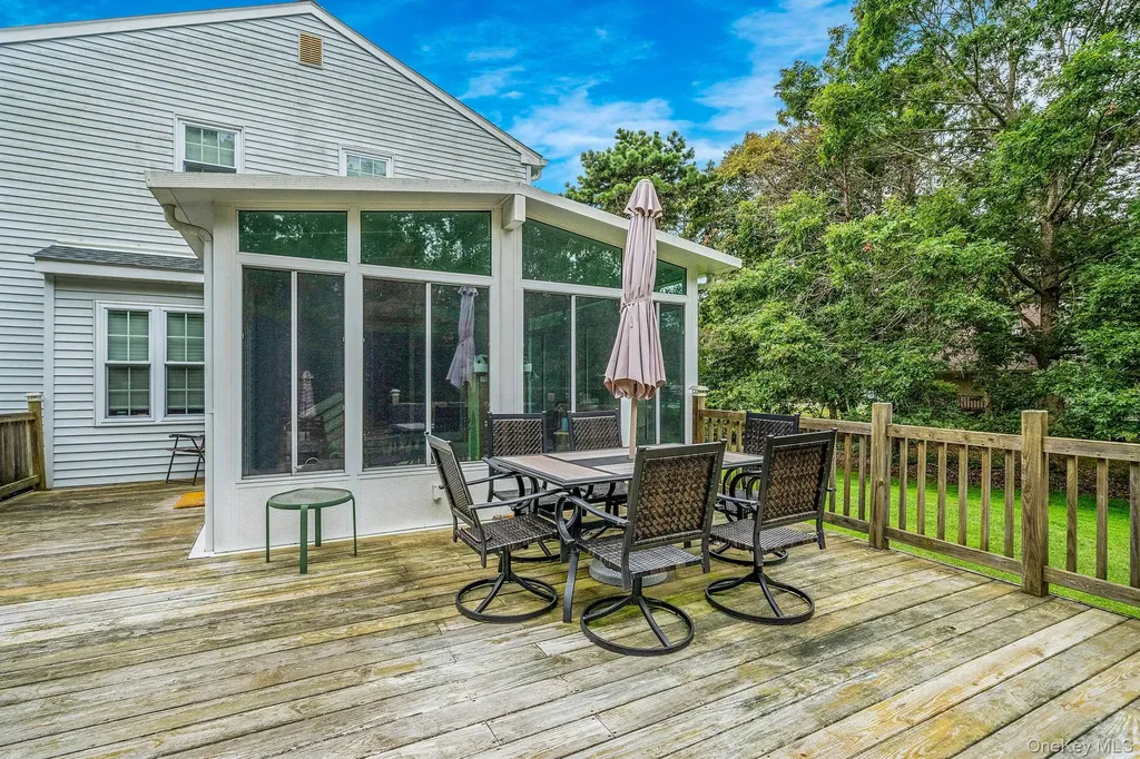 11 Patrick Lane Ridge NY 11961