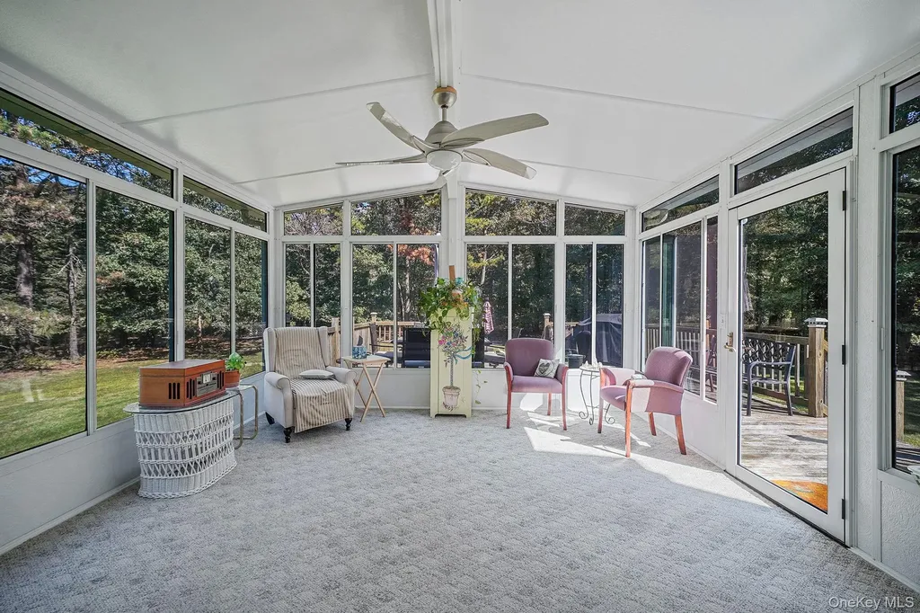 11 Patrick Lane Ridge NY 11961