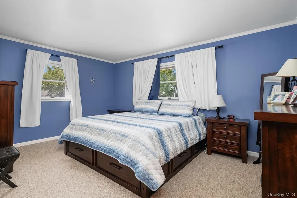44 Juniper Avenue Ronkonkoma NY 11779