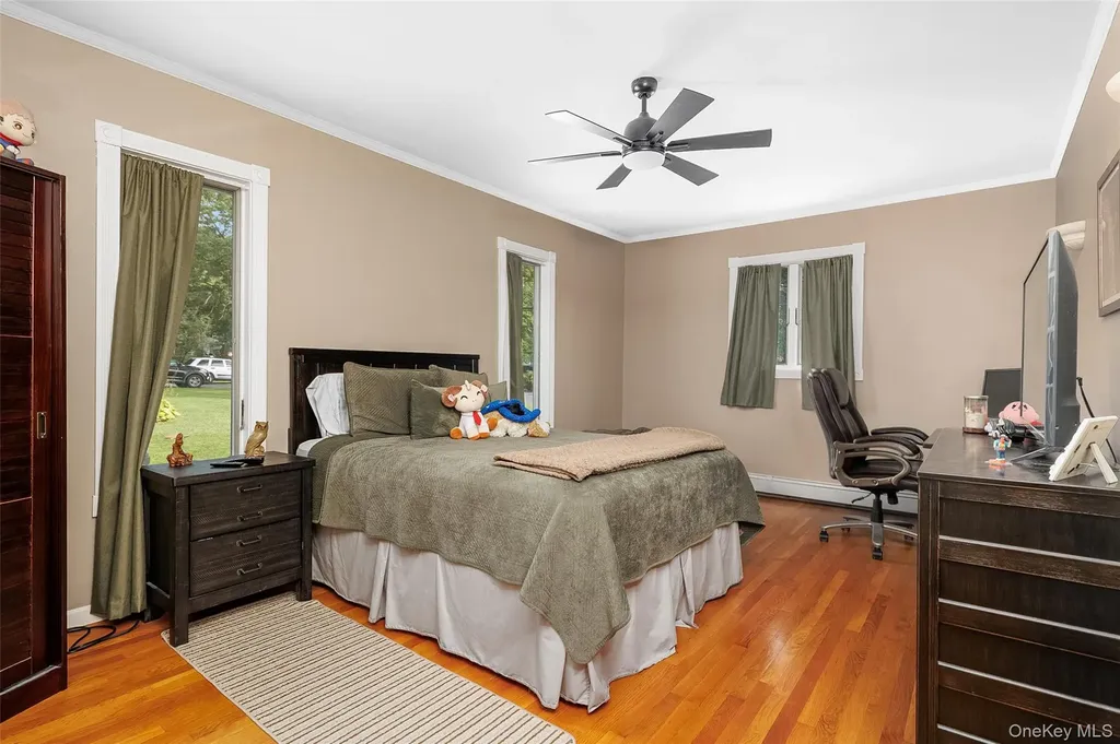 44 Juniper Avenue Ronkonkoma NY 11779