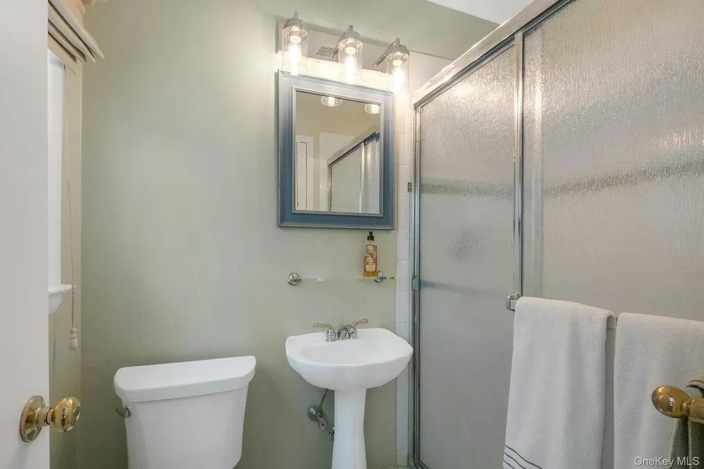 62 Whitson Road Briarcliff Manor NY 10510