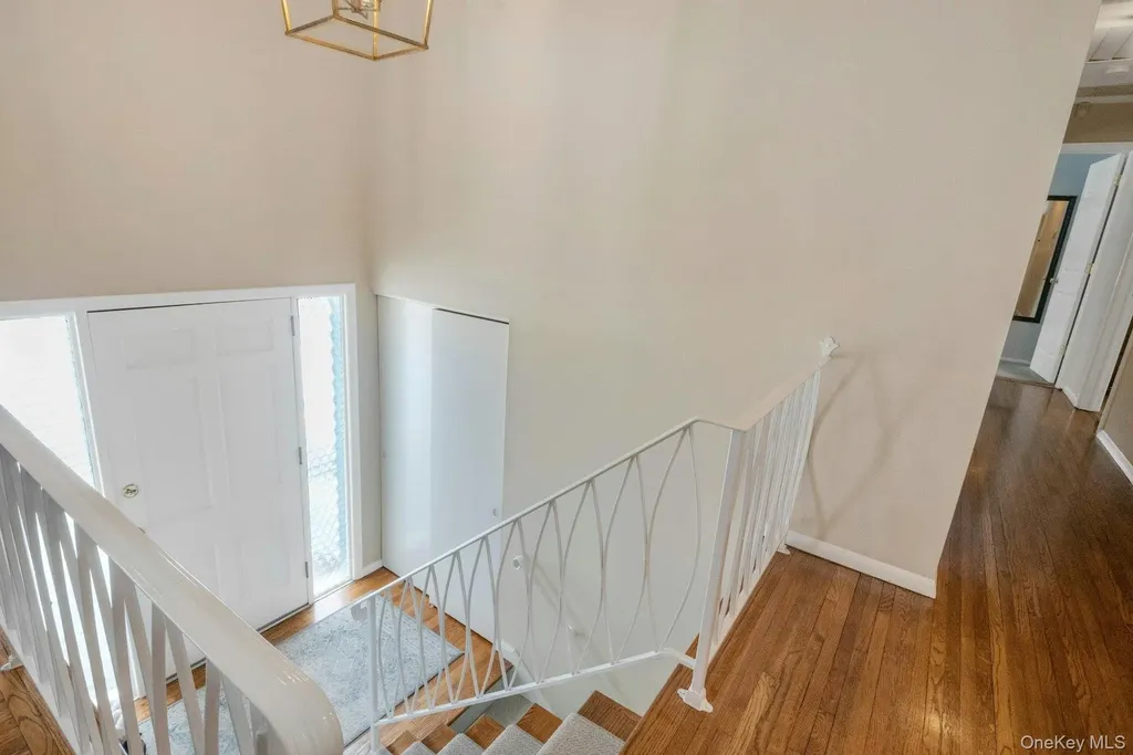 62 Whitson Road Briarcliff Manor NY 10510