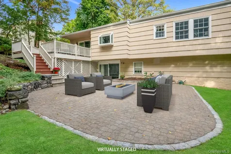 62 Whitson Road Briarcliff Manor NY 10510