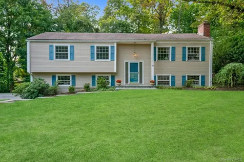 62 Whitson Road Briarcliff Manor NY 10510