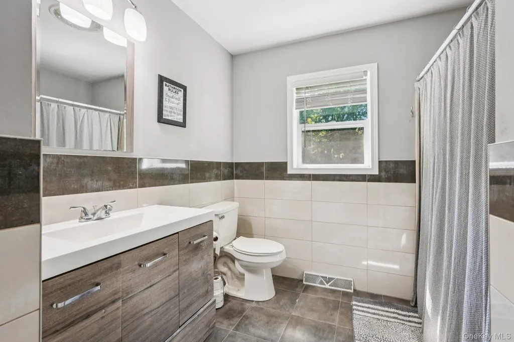 41 Sherman Avenue Walden NY 12586
