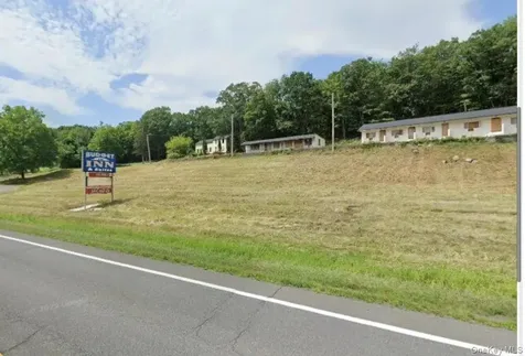 9071 Us Route 9w Athens NY 12015