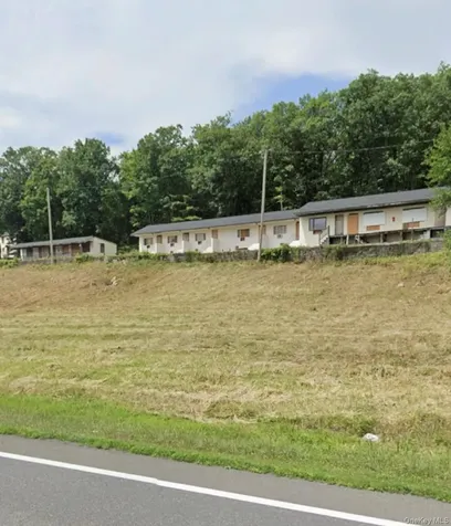 9071 Us Route 9w Athens NY 12015
