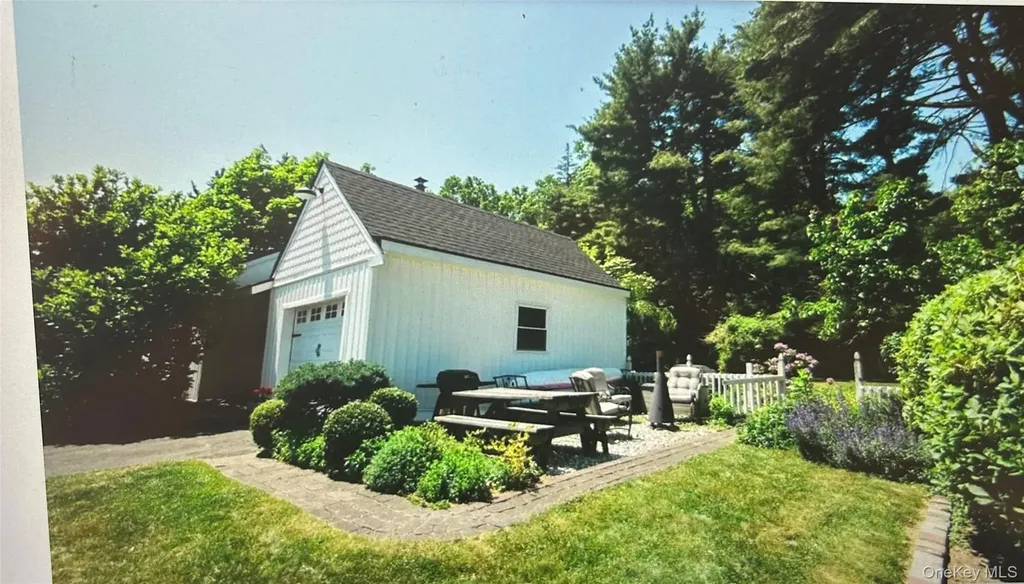 183 Main Street Lake Katrine NY 12449