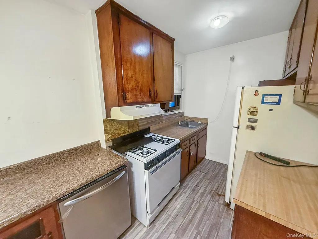 1111 Midland Avenue Bronxville NY 10708