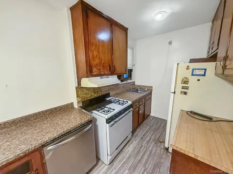 1111 Midland Avenue Bronxville NY 10708