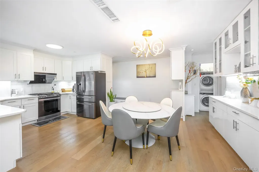 13620 Booth Memorial Avenue Flushing NY 11355