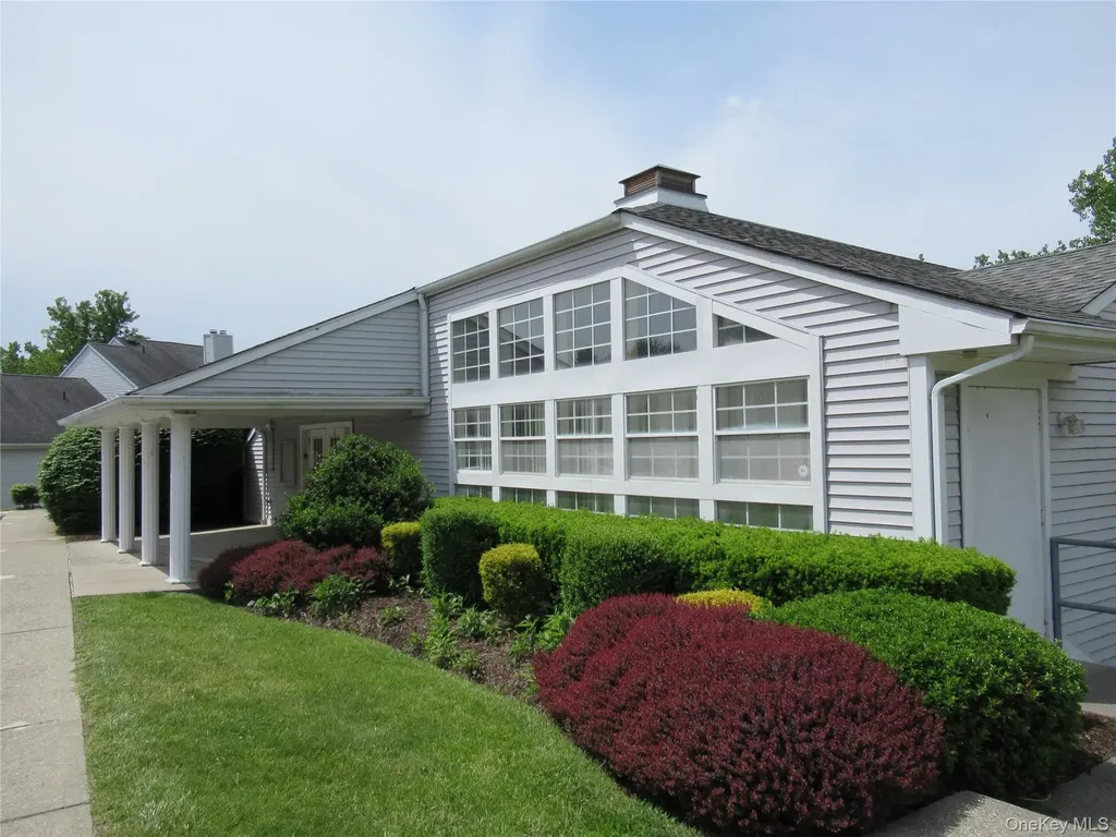 23 Juniper Lane Pawling NY 12564