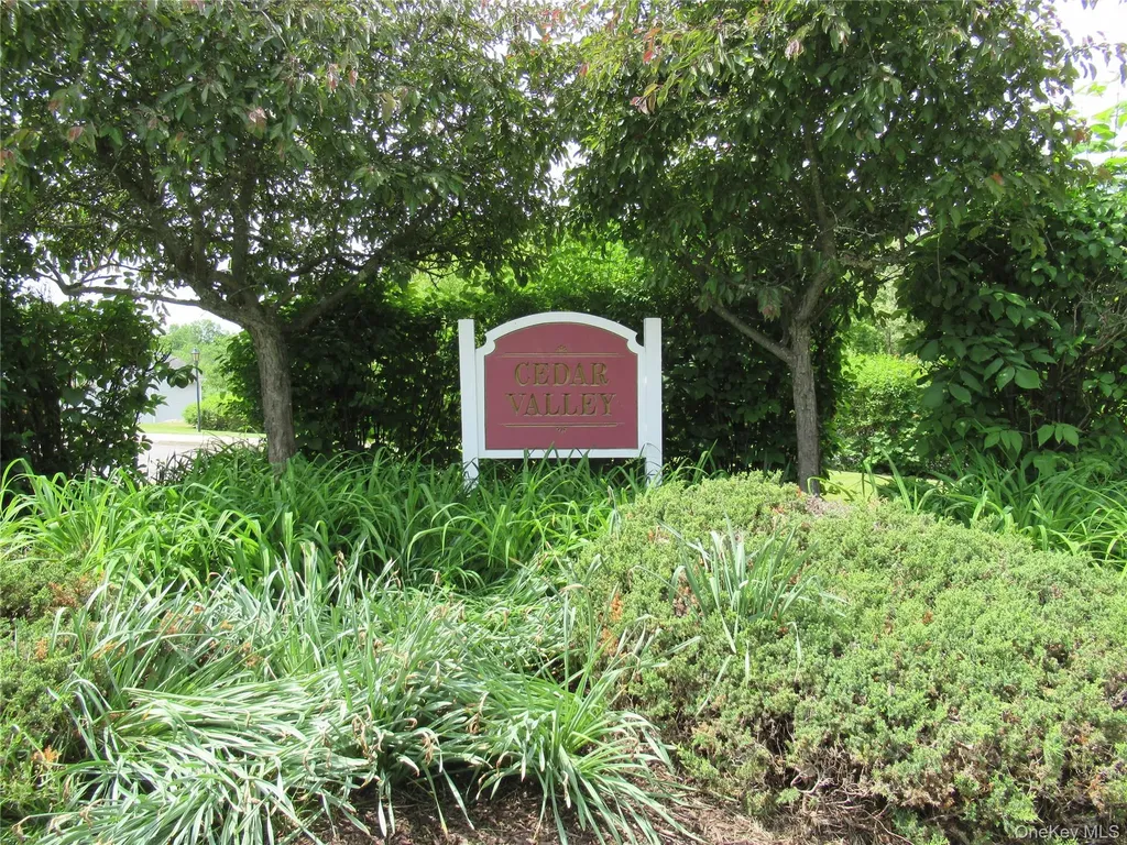 23 Juniper Lane Pawling NY 12564