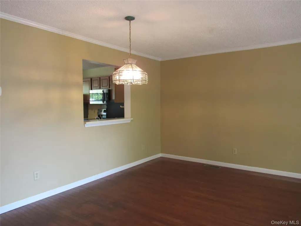 23 Juniper Lane Pawling NY 12564
