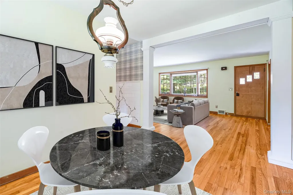 16 Reno Road Poughkeepsie NY 12603