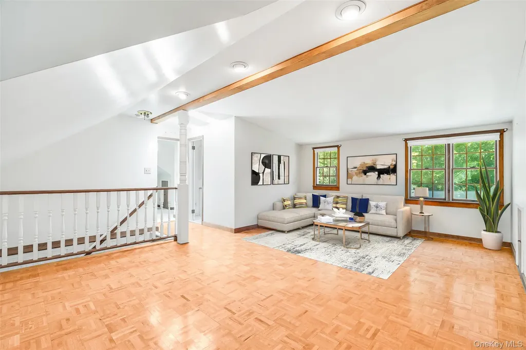 16 Reno Road Poughkeepsie NY 12603