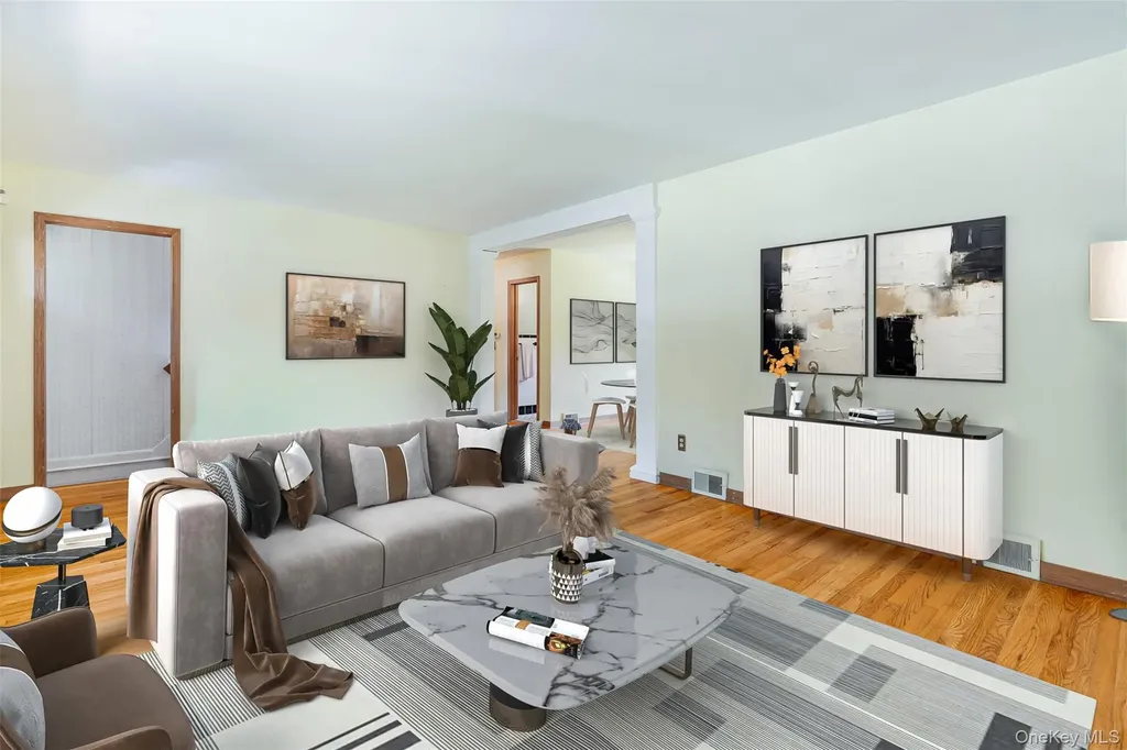 16 Reno Road Poughkeepsie NY 12603