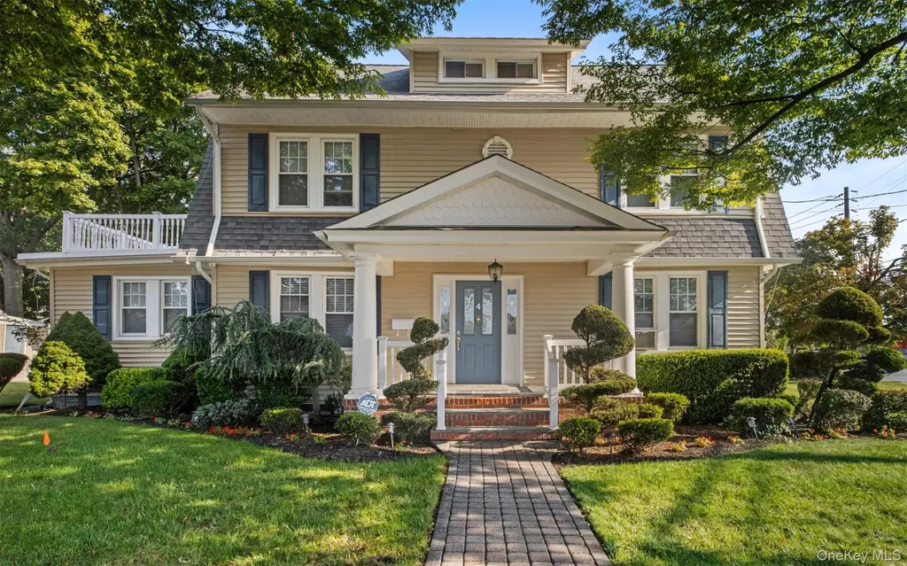 4 Malverne Avenue Malverne NY 11565