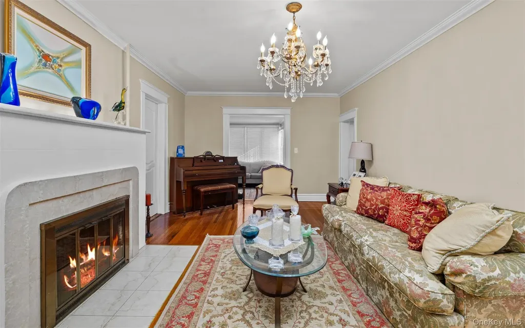 4 Malverne Avenue Malverne NY 11565