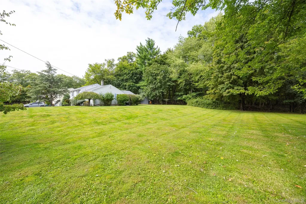 26 Hampton Road Poughkeepsie NY 12603